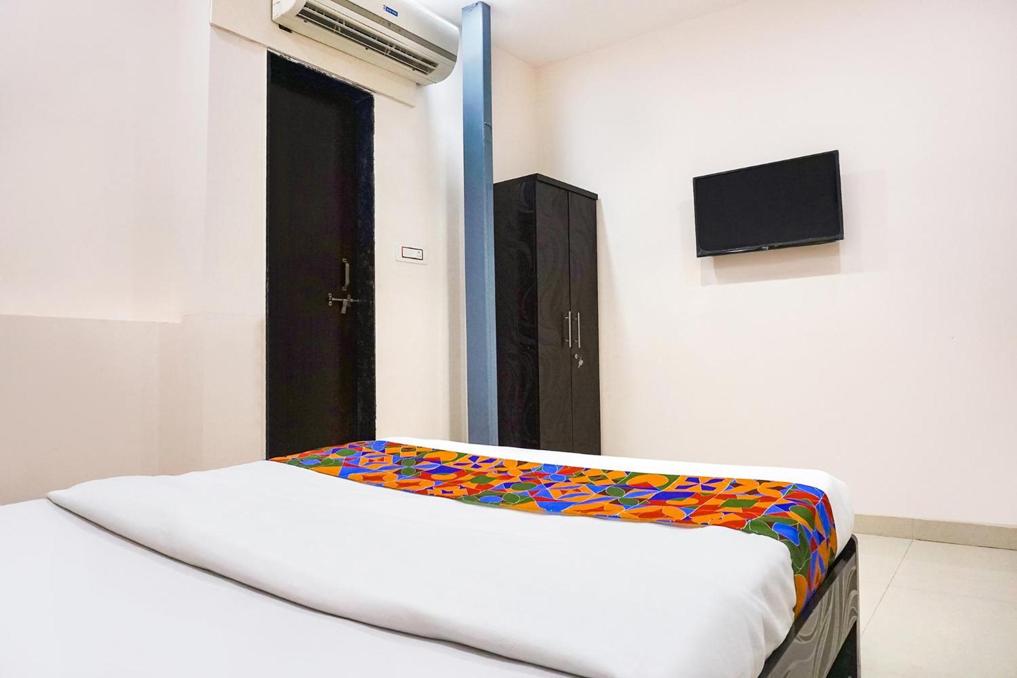 Fabhotel Rachana Residency - Nr Shivaji Nagar Metro Station Пуна Экстерьер фото