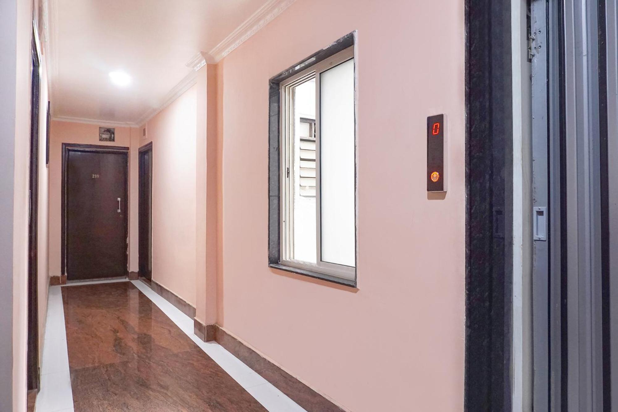 Fabhotel Rachana Residency - Nr Shivaji Nagar Metro Station Пуна Экстерьер фото